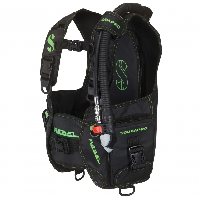 Rebel BCD, Small Diver – Green Flash Dive